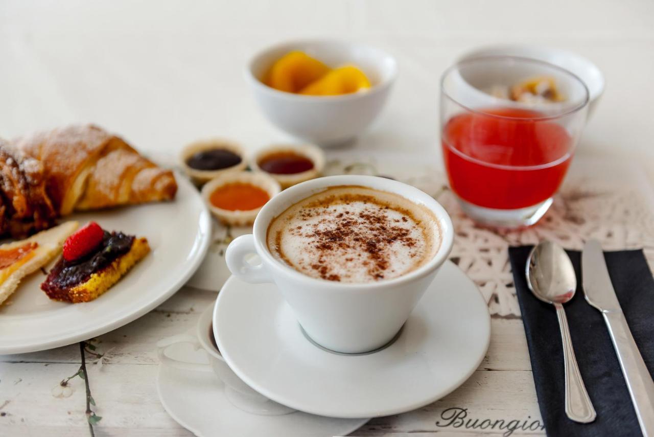 Hotel Alhambra Rimini Ngoại thất bức ảnh